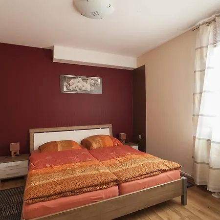 Haus Im Naturpark Am Steinhuder בית הארחה 3*